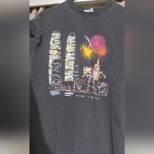 Vintage artwork of the World Trade Centers t shirt. Rare